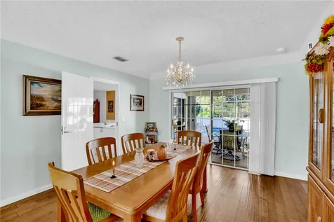 1565 56th Court Vero Beach FL 32966