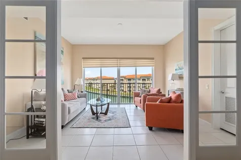 17 Harbour Isle Drive W Fort Pierce FL 34949