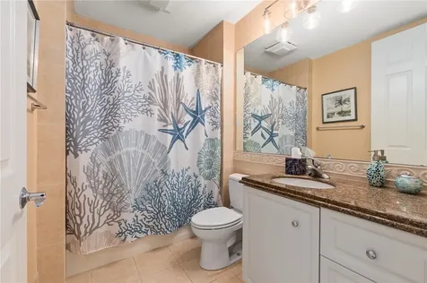 17 Harbour Isle Drive W Fort Pierce FL 34949