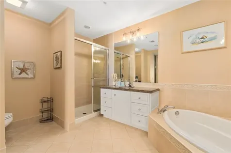 17 Harbour Isle Drive W Fort Pierce FL 34949