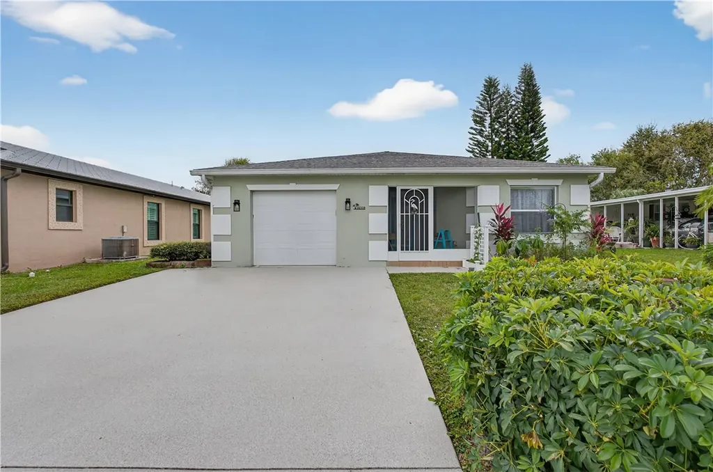 14339 Amapola Circle Fort Pierce FL 34951