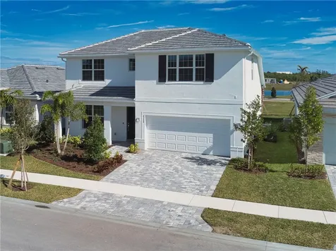 8348 Beagle Terrace Vero Beach FL 32967