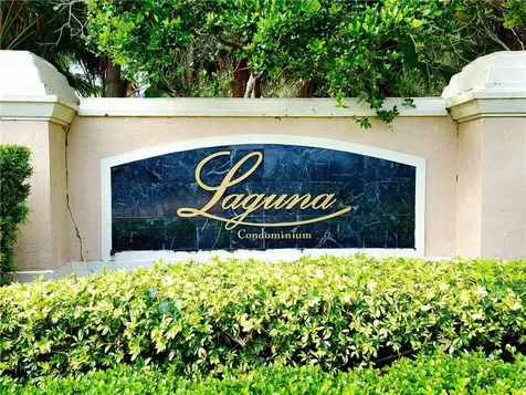 1590 S 42nd Circle Vero Beach FL 32967