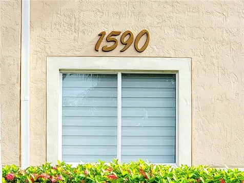 1590 S 42nd Circle Vero Beach FL 32967