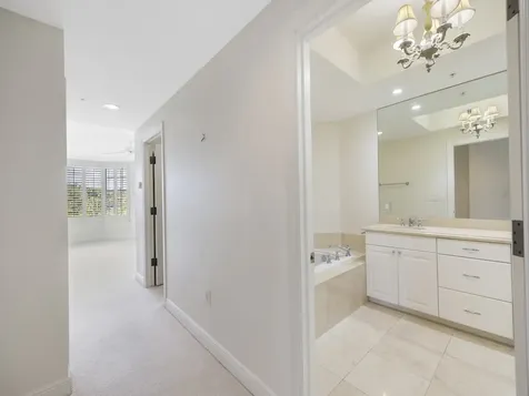 9013 Somerset Bay Lane Vero Beach FL 32963