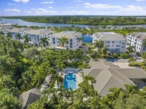 9013 Somerset Bay Lane Vero Beach FL 32963