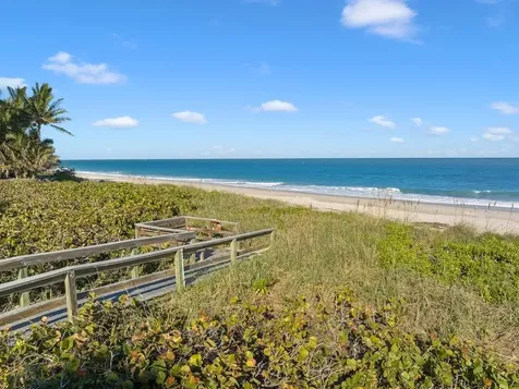 2165 Galleon Drive Vero Beach FL 32963