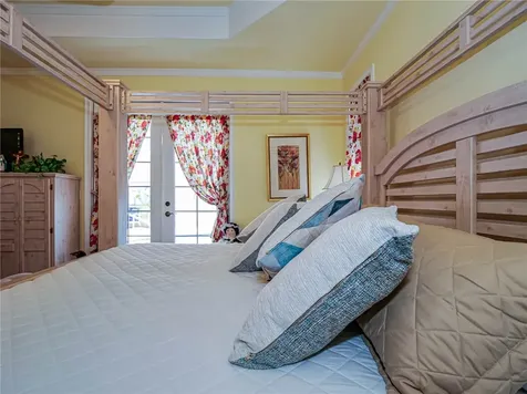 5824 Pine Ridge Circle Vero Beach FL 32967