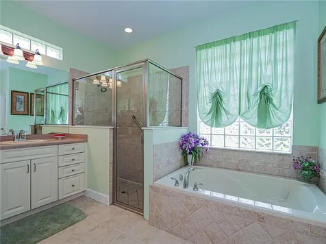 5824 Pine Ridge Circle Vero Beach FL 32967