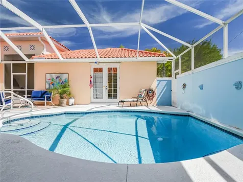 5824 Pine Ridge Circle Vero Beach FL 32967