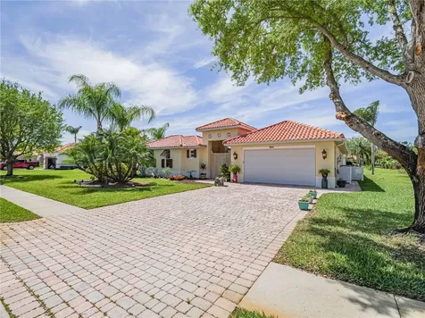 5824 Pine Ridge Circle Vero Beach FL 32967