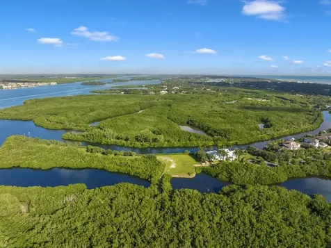 325 Estuary Drive Vero Beach FL 32963