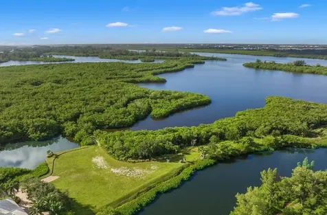 325 Estuary Drive Vero Beach FL 32963