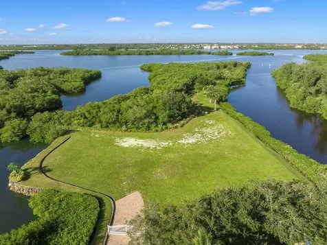 325 Estuary Drive Vero Beach FL 32963