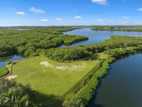 325 Estuary Drive Vero Beach FL 32963