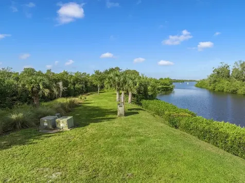 325 Estuary Drive Vero Beach FL 32963