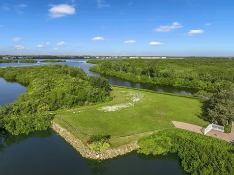 325 Estuary Drive Vero Beach FL 32963