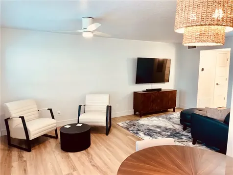 102 Royal Oak Drive Vero Beach FL 32962