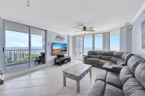 5049 N Highway A1a Hutchinson Island FL 34949