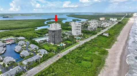 5049 N Highway A1a Hutchinson Island FL 34949