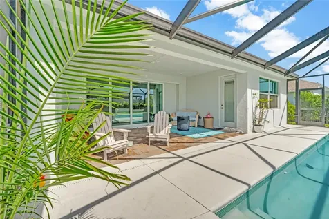 7230 33rd Square Vero Beach FL 32967