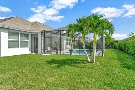 7230 33rd Square Vero Beach FL 32967
