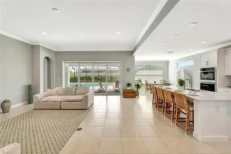 7230 33rd Square Vero Beach FL 32967