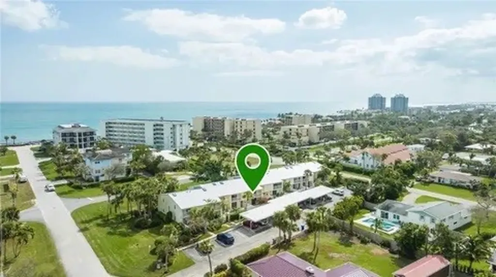 4019 Silver Palm Drive Vero Beach FL 32963