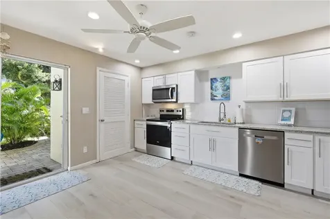 4019 Silver Palm Drive Vero Beach FL 32963