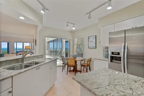 8824 S Sea Oaks Way Vero Beach FL 32963