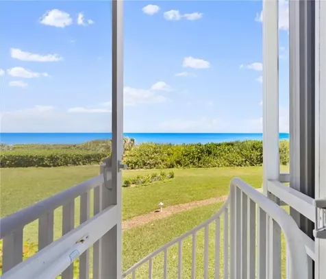 8824 S Sea Oaks Way Vero Beach FL 32963