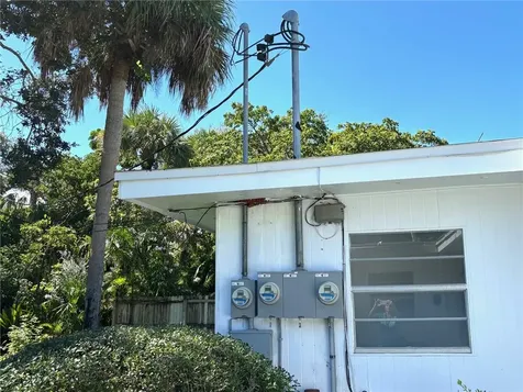 566-576 Azalea Lane Vero Beach FL 32963
