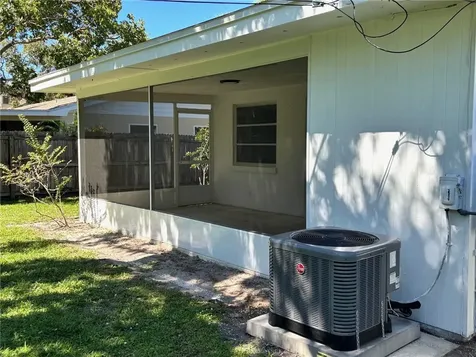 566-576 Azalea Lane Vero Beach FL 32963