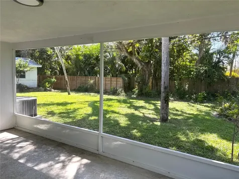 566-576 Azalea Lane Vero Beach FL 32963