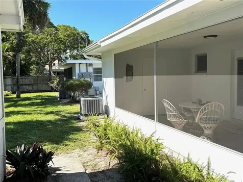 566-576 Azalea Lane Vero Beach FL 32963