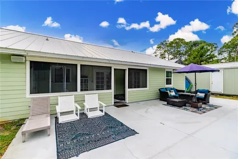 1325 5th Avenue SW Vero Beach FL 32962
