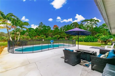 1325 5th Avenue SW Vero Beach FL 32962