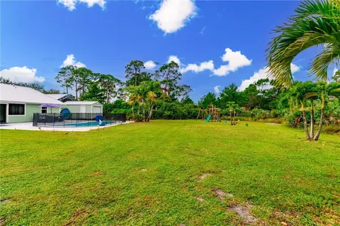 1325 5th Avenue SW Vero Beach FL 32962