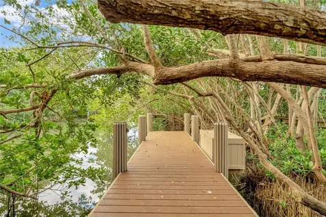 790 Lake Drive Vero Beach FL 32963