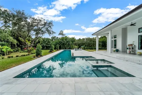 790 Lake Drive Vero Beach FL 32963