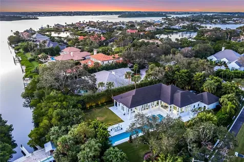 790 Lake Drive Vero Beach FL 32963
