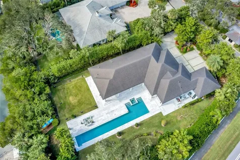 790 Lake Drive Vero Beach FL 32963