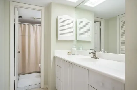 300 Harbour Drive Vero Beach FL 32963