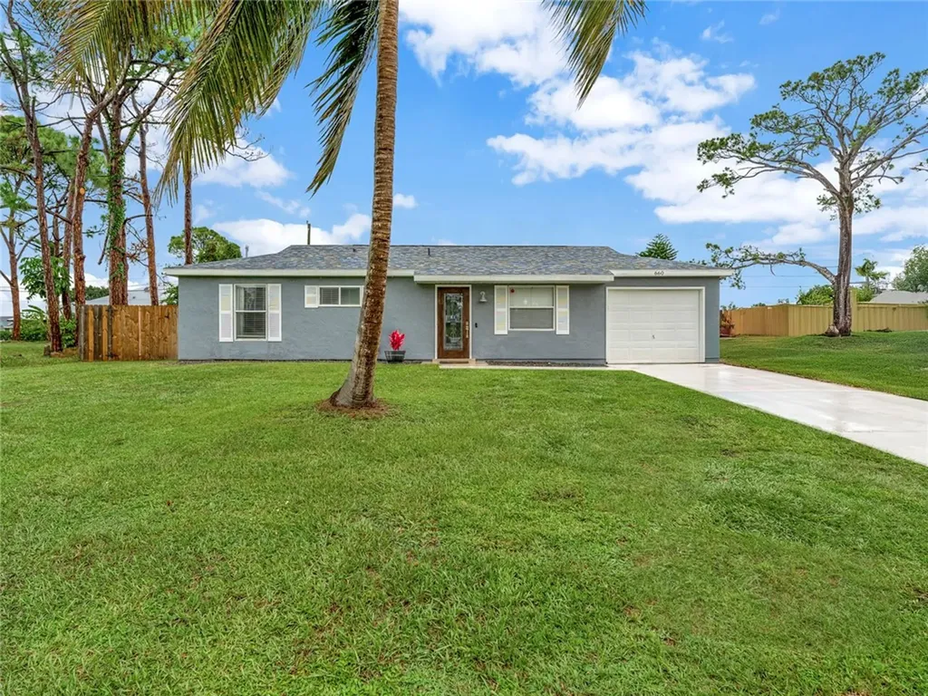 660 25th Street SW Vero Beach FL 32962