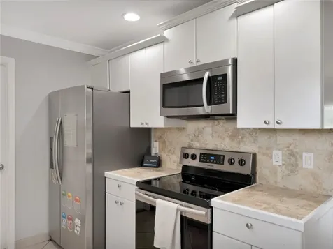 660 25th Street SW Vero Beach FL 32962