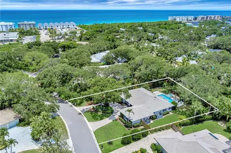4617 Pebble Bay S Vero Beach FL 32963