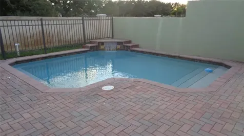 1825 Bridgepointe Circle Vero Beach FL 32967