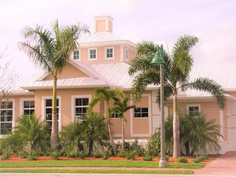 1825 Bridgepointe Circle Vero Beach FL 32967