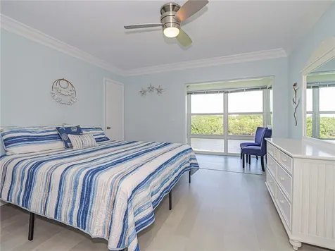2800 Indian River Boulevard Vero Beach FL 32960