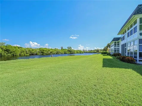 2800 Indian River Boulevard Vero Beach FL 32960